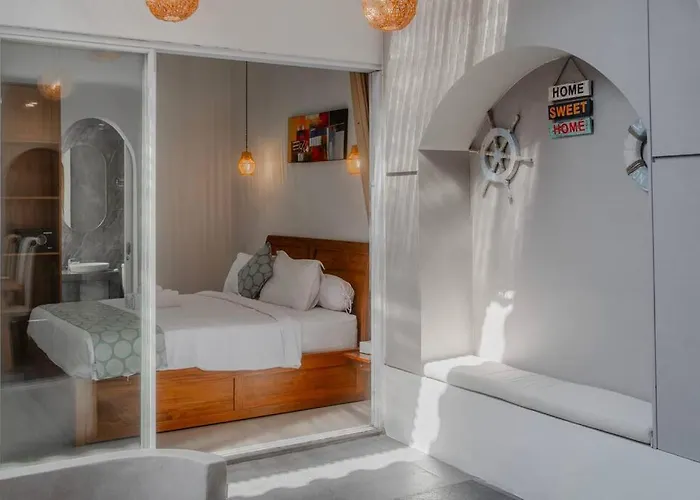 Villa Baron Brand New 2-br In Kerobokan, Bali *